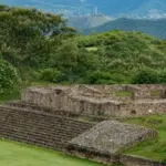 ¿Cómo se entrelazan las artes tradicionales y contemporáneas en Oaxaca?