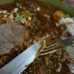 La tradición de la barbacoa en Oaxaca: Historia, técnicas y los mejores lugares para degustarla